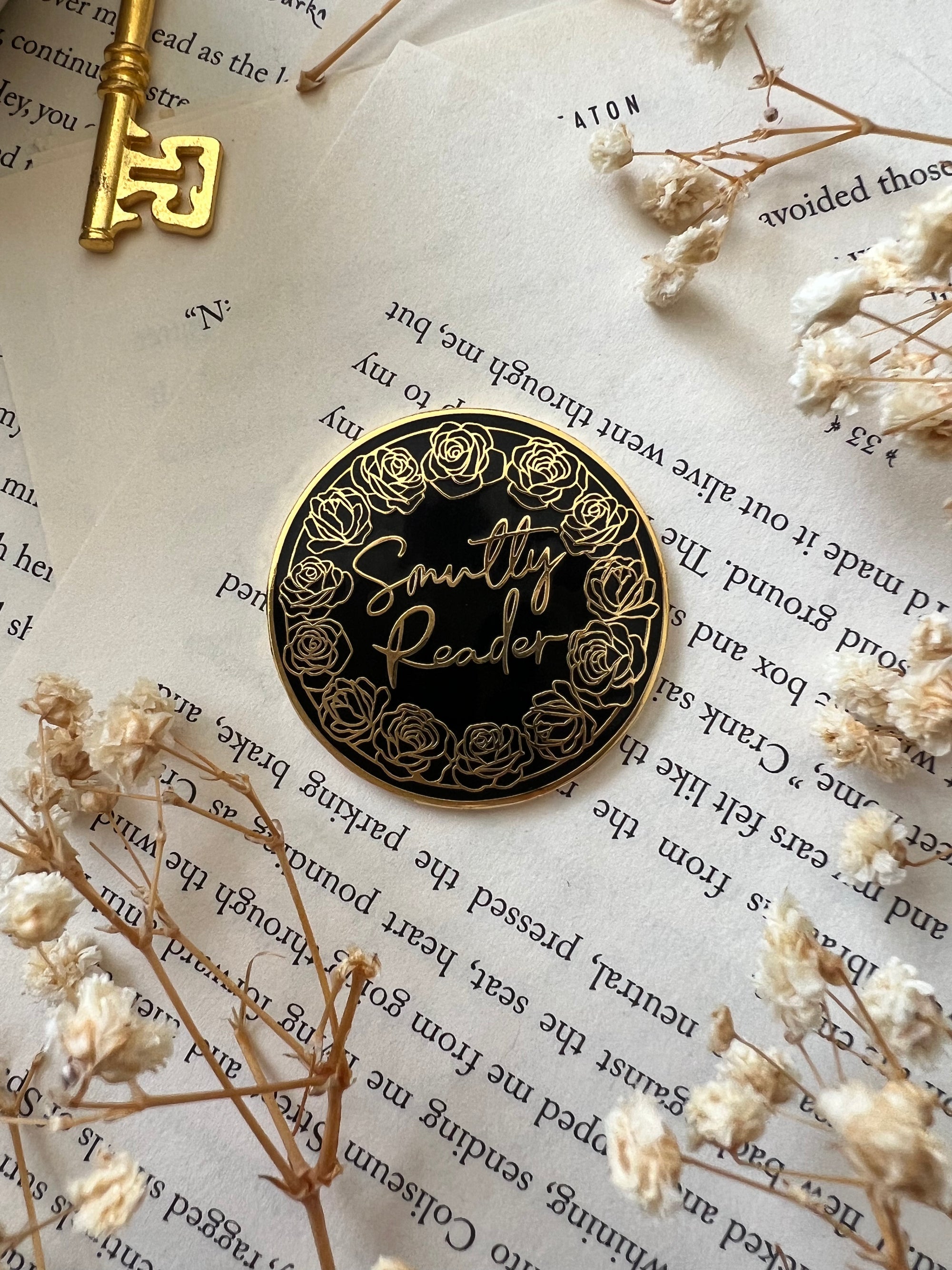 HARD ENAMEL Smutty Reader | ENAMEL COIN