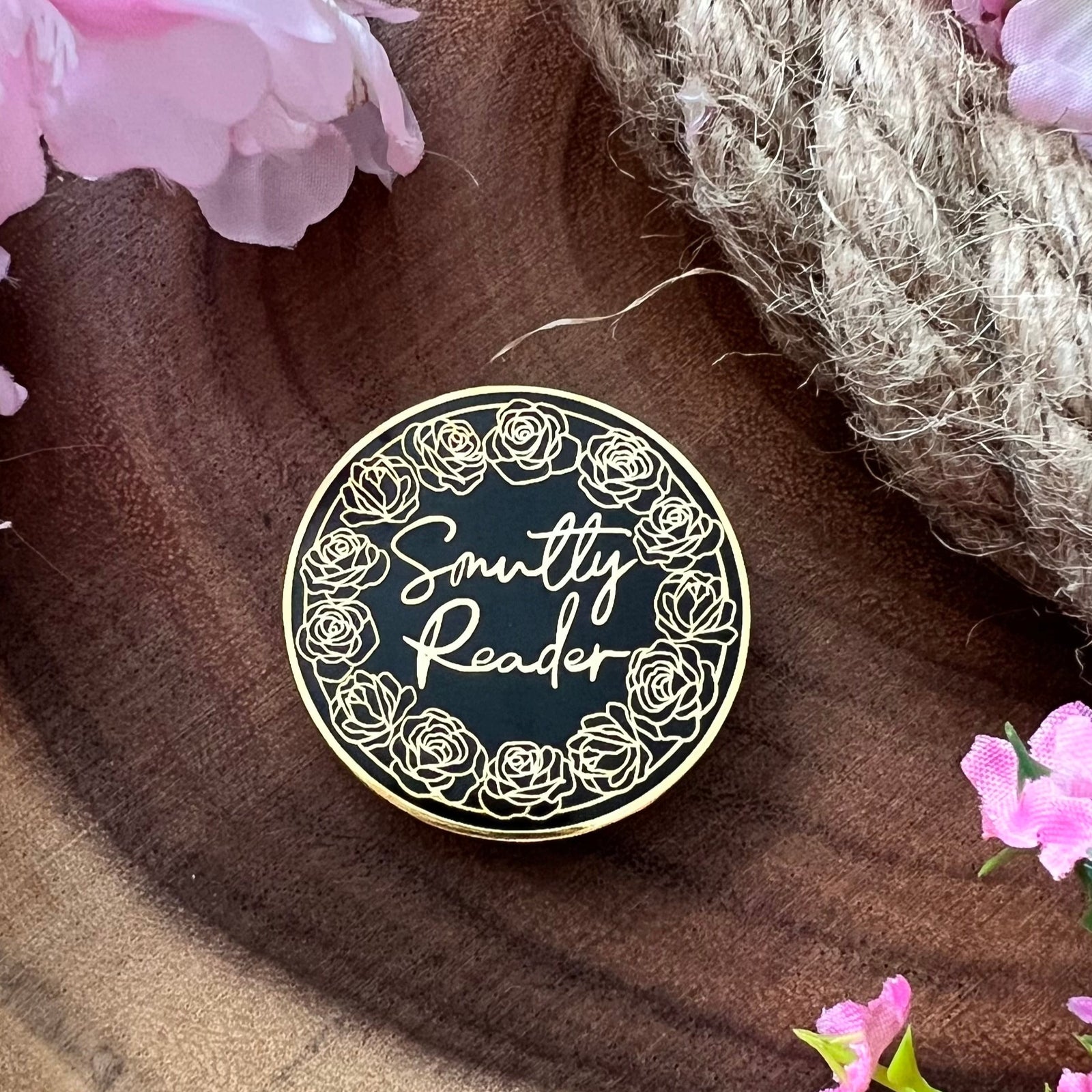 HARD ENAMEL Smutty Reader | ENAMEL COIN